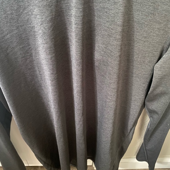 BCG pullover - Picture 2 of 3